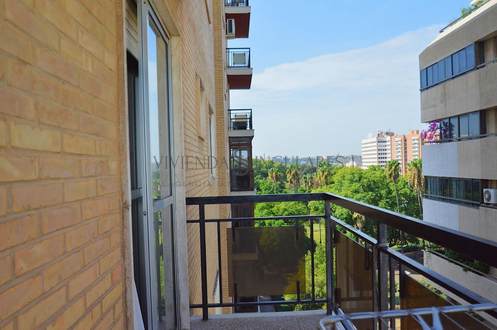 5 soveværelse Lejlighed til salg i Sevilla by med garage - € 729.000 (Ref: 10155320)