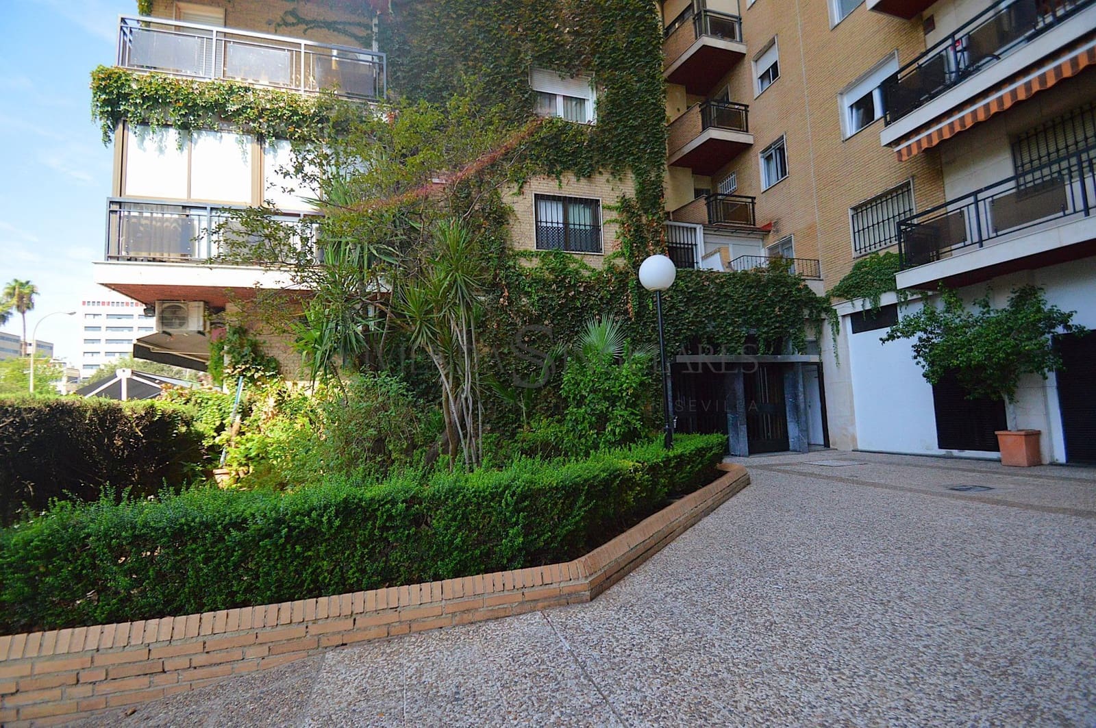 5 soveværelse Lejlighed til salg i Sevilla by med garage - € 729.000 (Ref: 10155320)