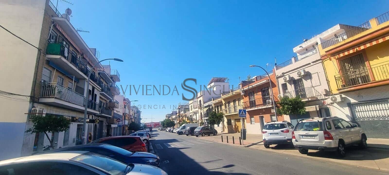 5 soveværelse Byhus til salg i Sevilla by - € 165.000 (Ref: 10159764)