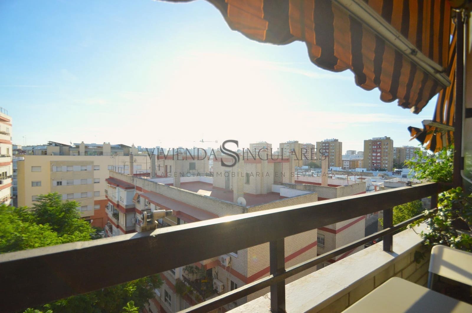 3 bedroom Flat for rent in Seville city - € 1,000 (Ref: 10166724)