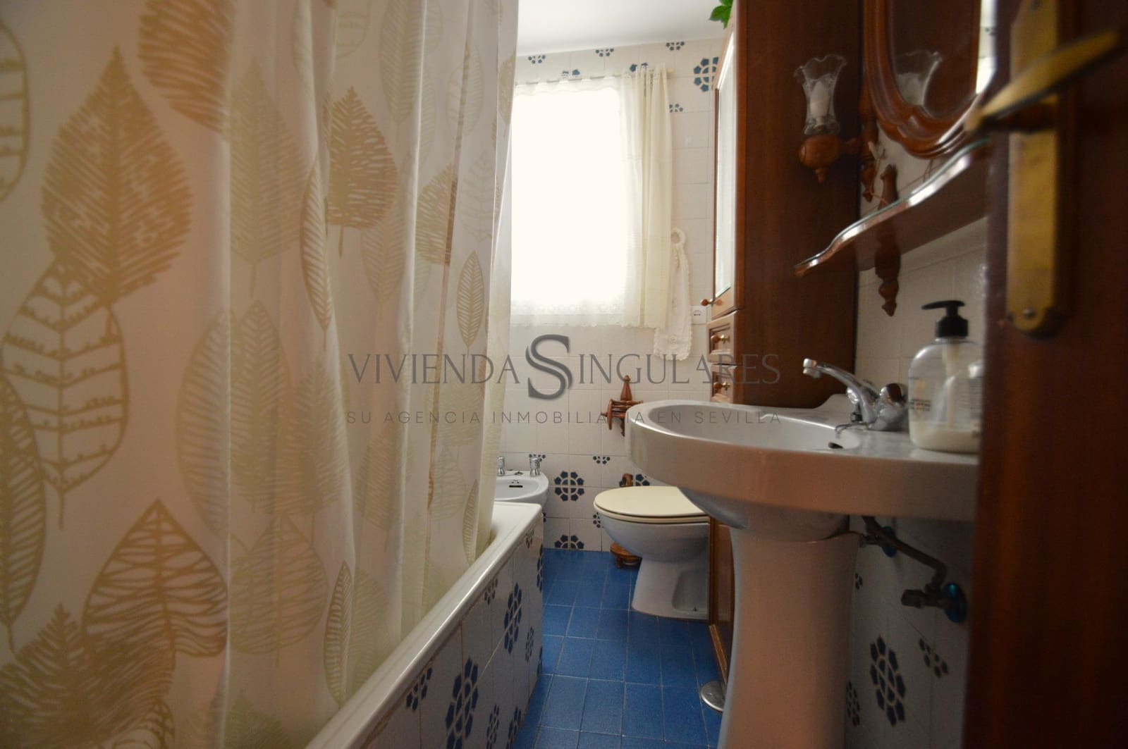 3 bedroom Flat for rent in Seville city - € 1,000 (Ref: 10166724)