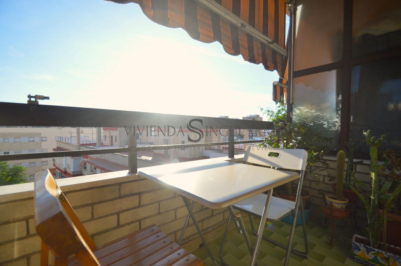 3 bedroom Flat for rent in Seville city - € 1,000 (Ref: 10166724)