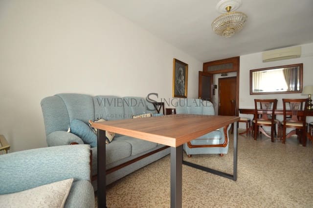 3 bedroom Flat for rent in Seville city - € 1,000 (Ref: 10166724)