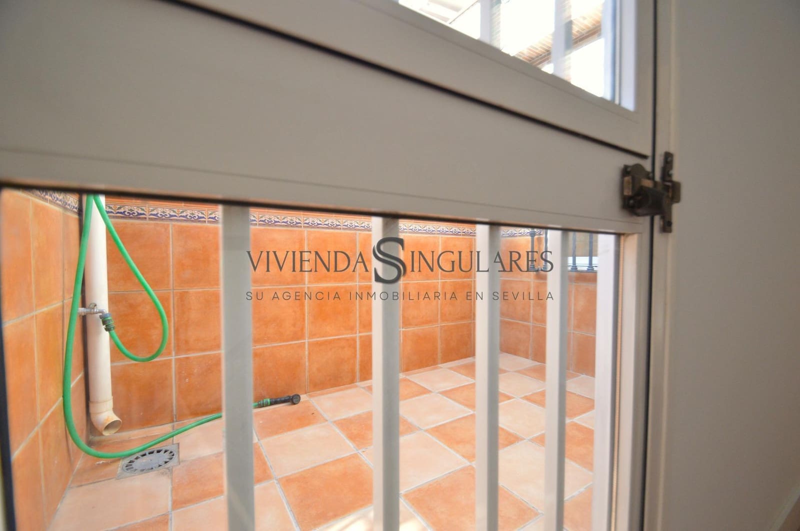3 Zimmer Reihenhaus zu verkaufen in Sevilla Stadt mit Garage - 245.000 € (Ref: 10174003)