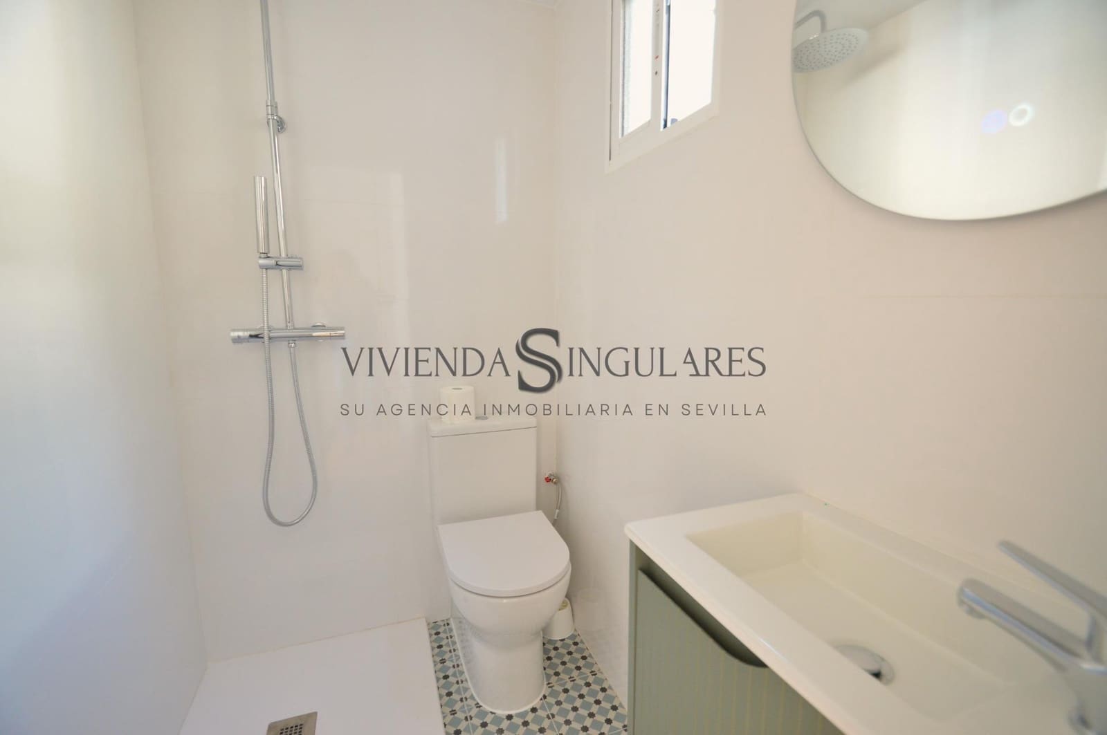 3 Zimmer Reihenhaus zu verkaufen in Sevilla Stadt mit Garage - 245.000 € (Ref: 10174003)