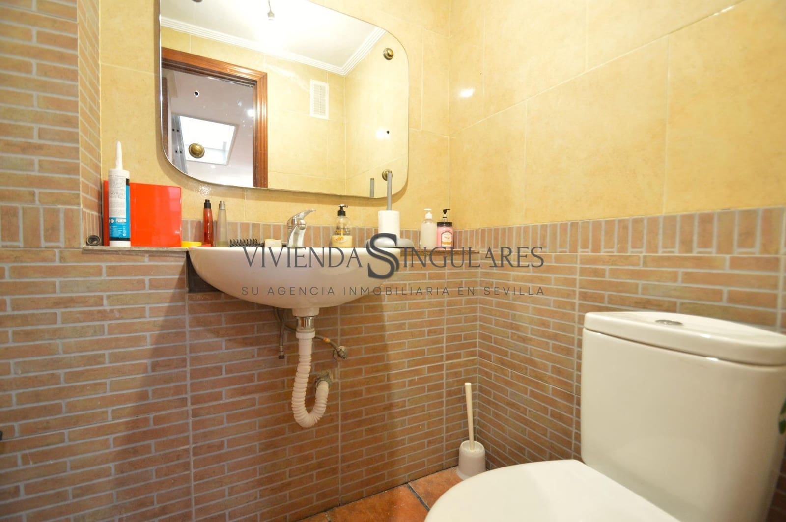 3 Zimmer Reihenhaus zu verkaufen in Sevilla Stadt mit Garage - 245.000 € (Ref: 10174003)