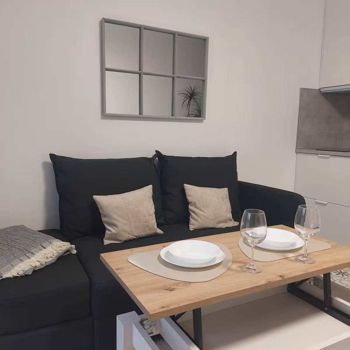 3 slaapkamer Commercieel te koop in Sevilla stad - € 268.000 (Ref: 10177212)