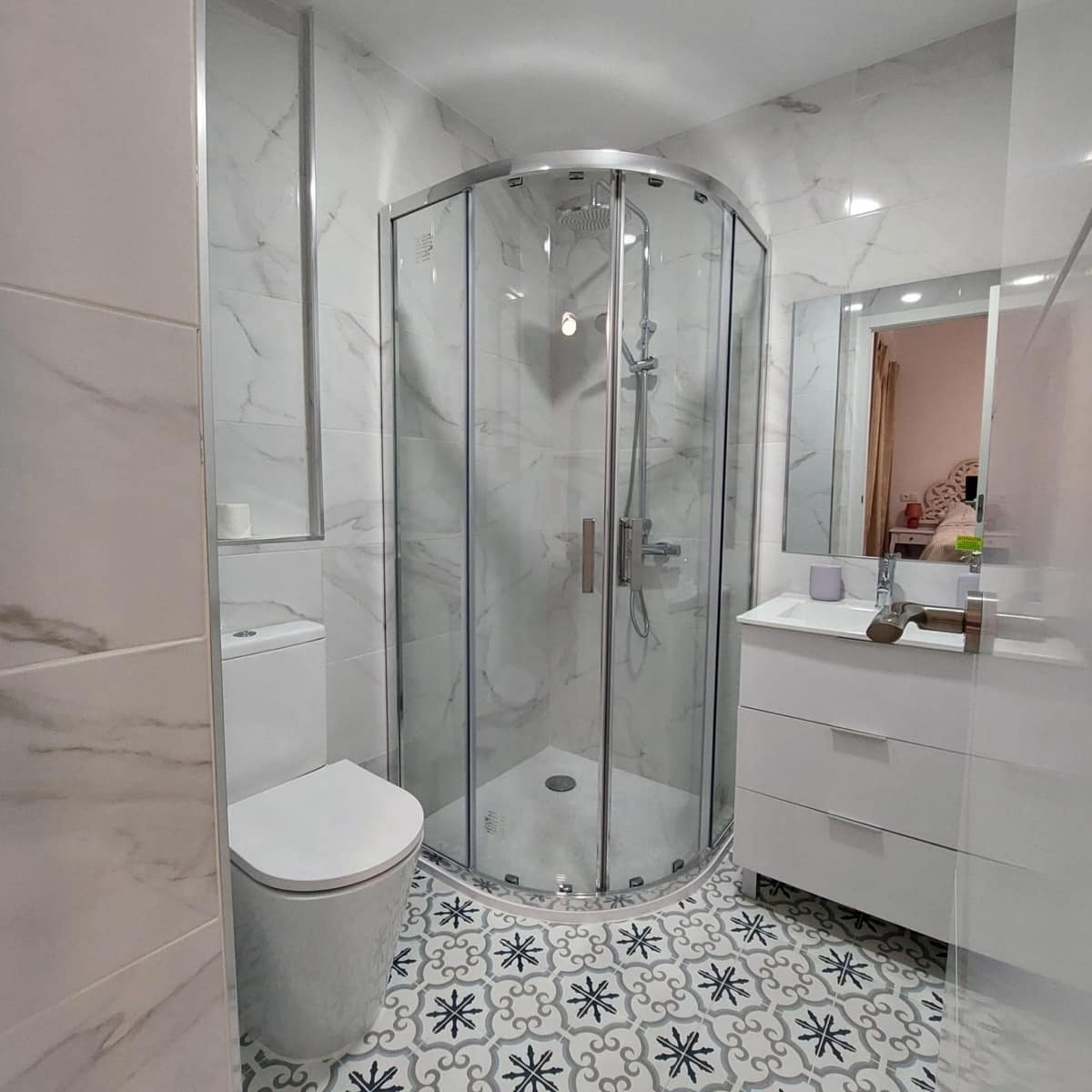 3 slaapkamer Commercieel te koop in Sevilla stad - € 268.000 (Ref: 10177212)