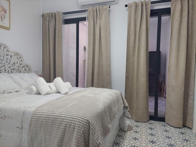 3 slaapkamer Commercieel te koop in Sevilla stad - € 268.000 (Ref: 10177212)