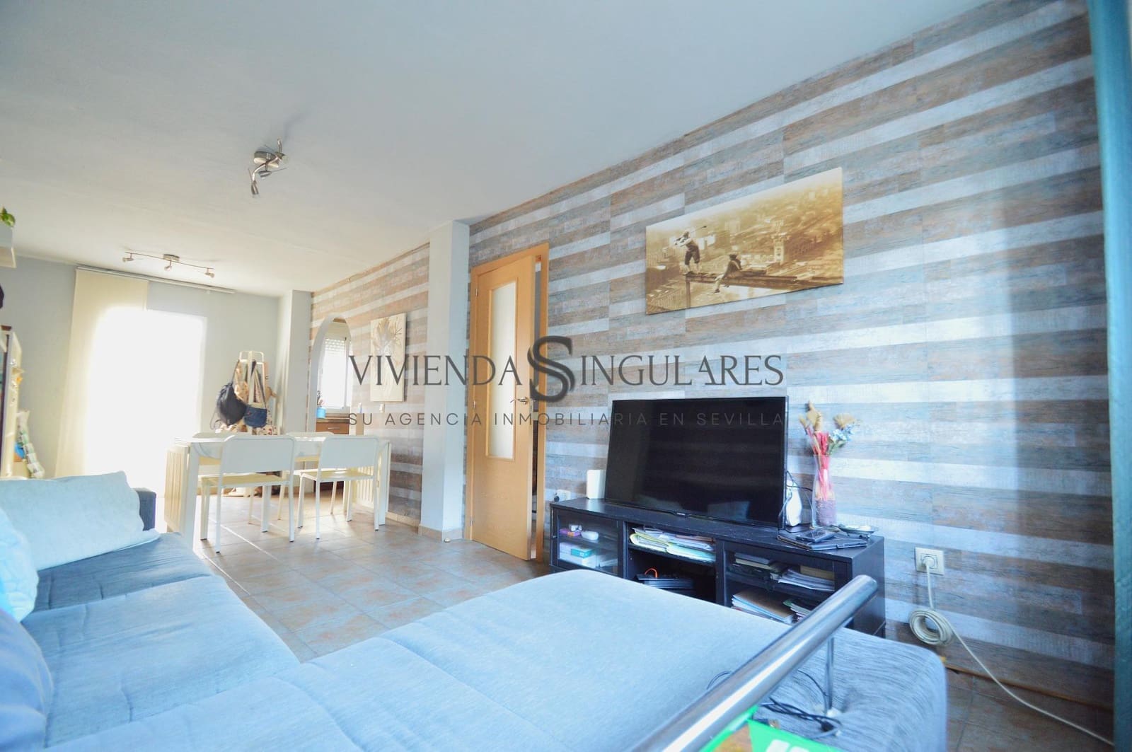 Adosado de 3 habitaciones en Sevilla ciudad en venta con piscina garaje - 399.500 € (Ref: 10185003)