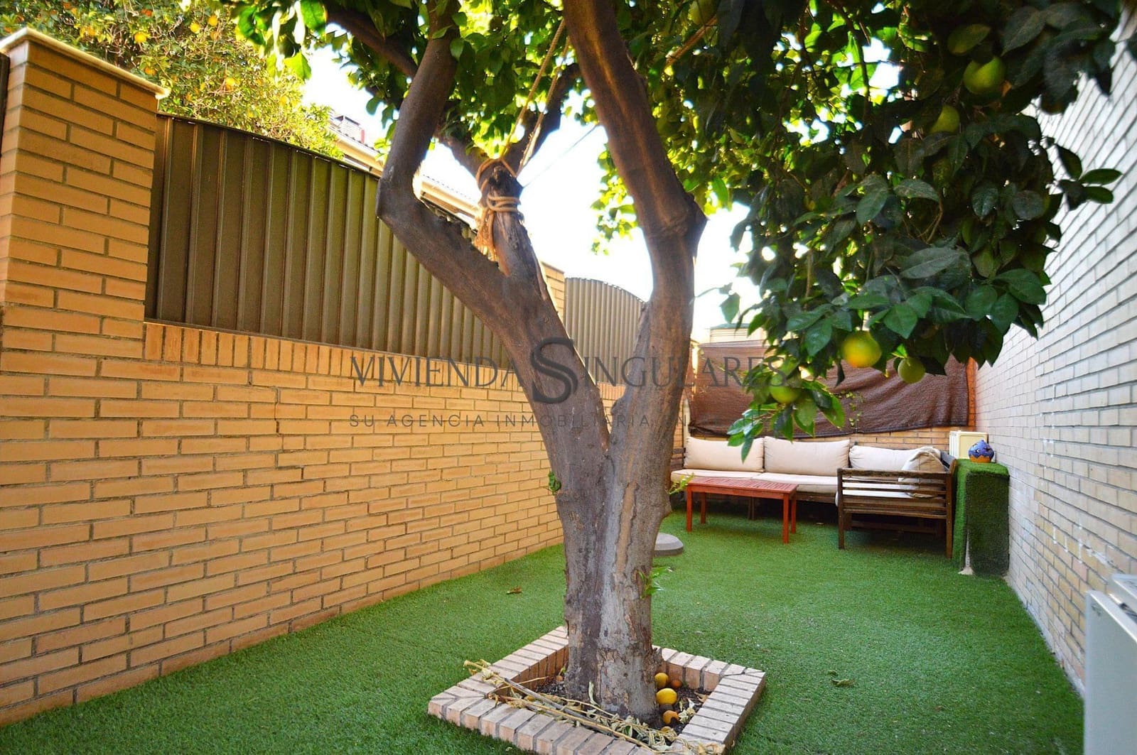 Adosado de 3 habitaciones en Sevilla ciudad en venta con piscina garaje - 399.500 € (Ref: 10185003)