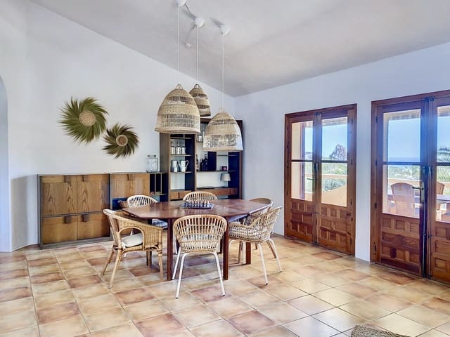 Finca/Casa Rural de 10 habitaciones en El Pozo del Esparto, Cuevas del Almanzora en venta con piscina garaje - 1.290.000 € (Ref: 10038465)