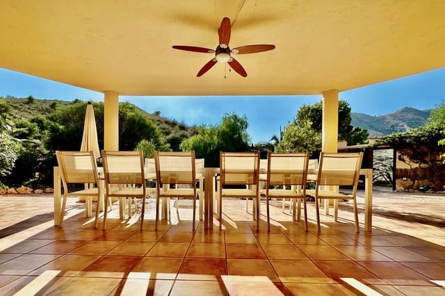 Finca/Casa Rural de 10 habitaciones en El Pozo del Esparto, Cuevas del Almanzora en venta con piscina garaje - 1.290.000 € (Ref: 10038465)