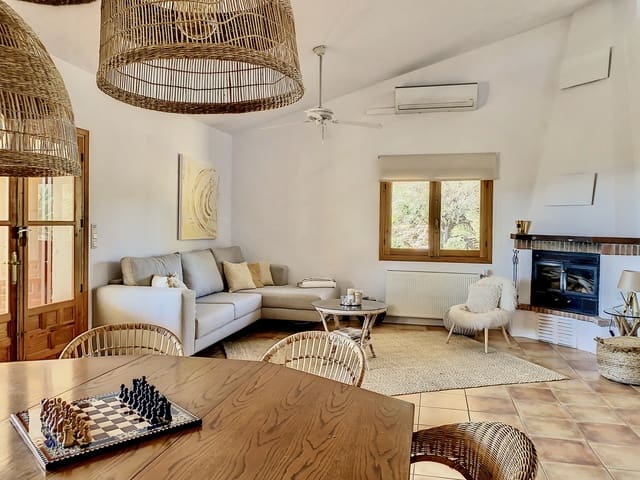 Finca/Casa Rural de 10 habitaciones en El Pozo del Esparto, Cuevas del Almanzora en venta con piscina garaje - 1.290.000 € (Ref: 10038465)