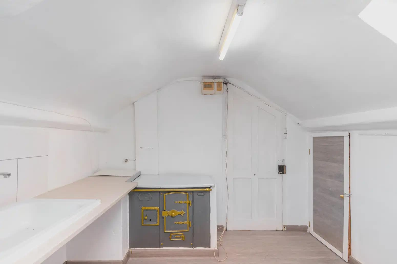 5 soverom Hus til salgs i Mieres - € 149 000 (Ref: 10038970)