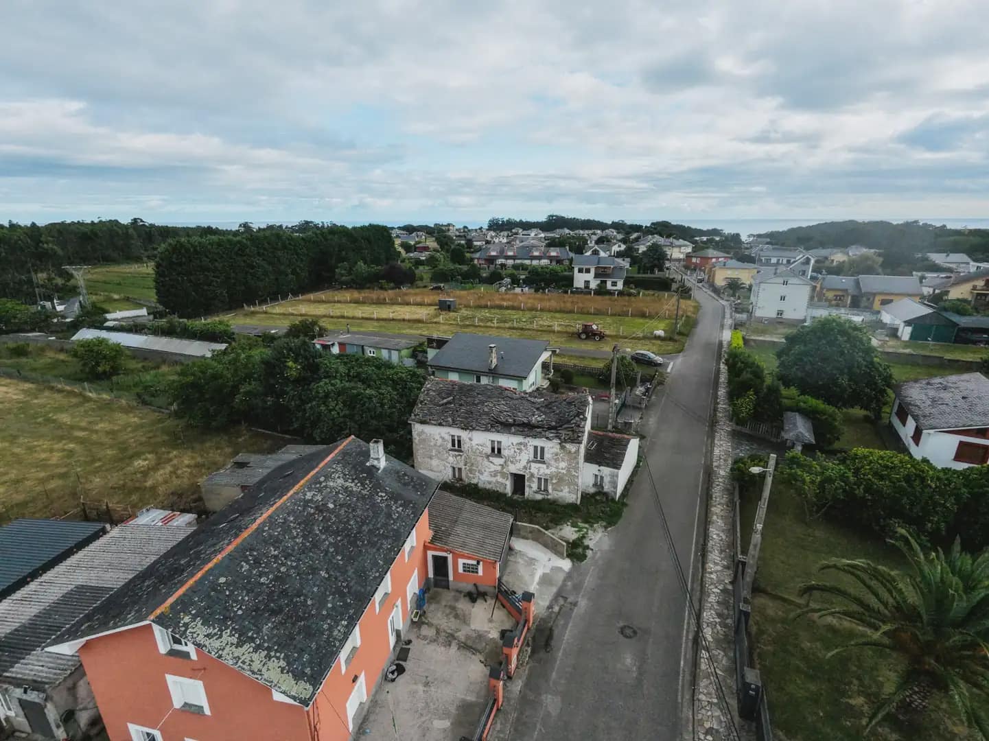 Villa til salg i El Franco - € 85.000 (Ref: 10038971)