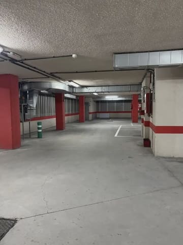 Garage in vendita in Centro Urbano, Oviedo - 16.400 € (Rif: 10038973)