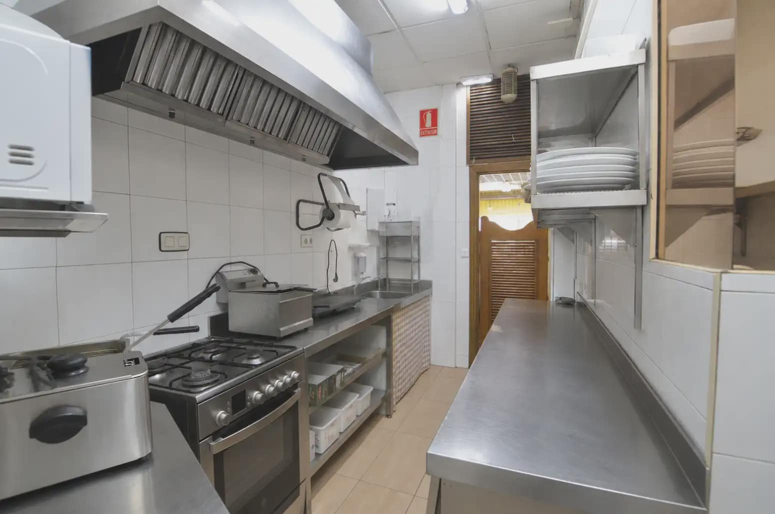 Local Comercial en Oviedo en alquiler - 1.900 € (Ref: 10038974)