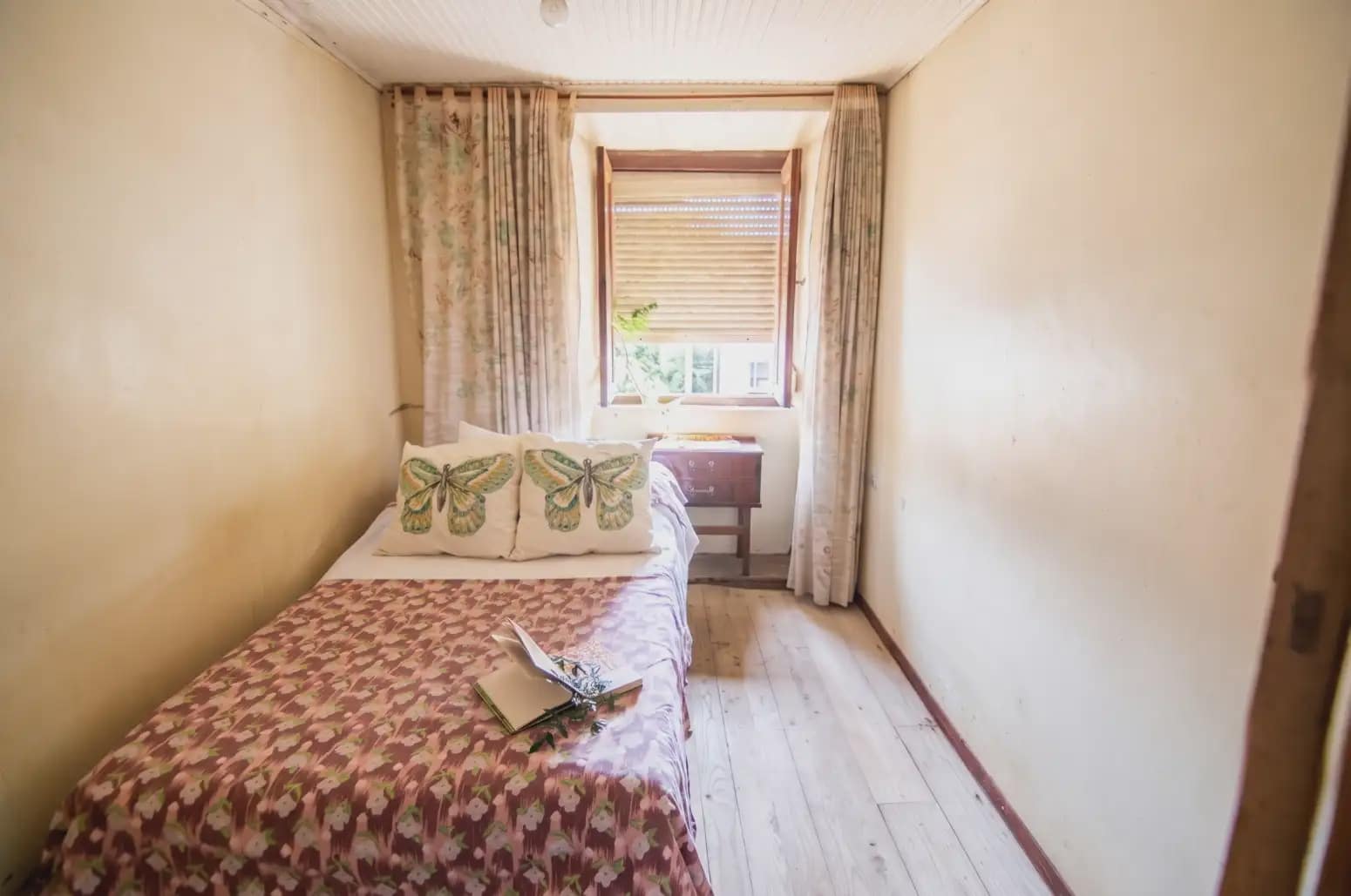 3 slaapkamer Finca/Landhuis te koop in Salas - € 80.000 (Ref: 10038975)