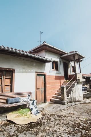 3 camera da letto Finca/Casa di Campagna in vendita in Salas - 80.000 € (Rif: 10038975)