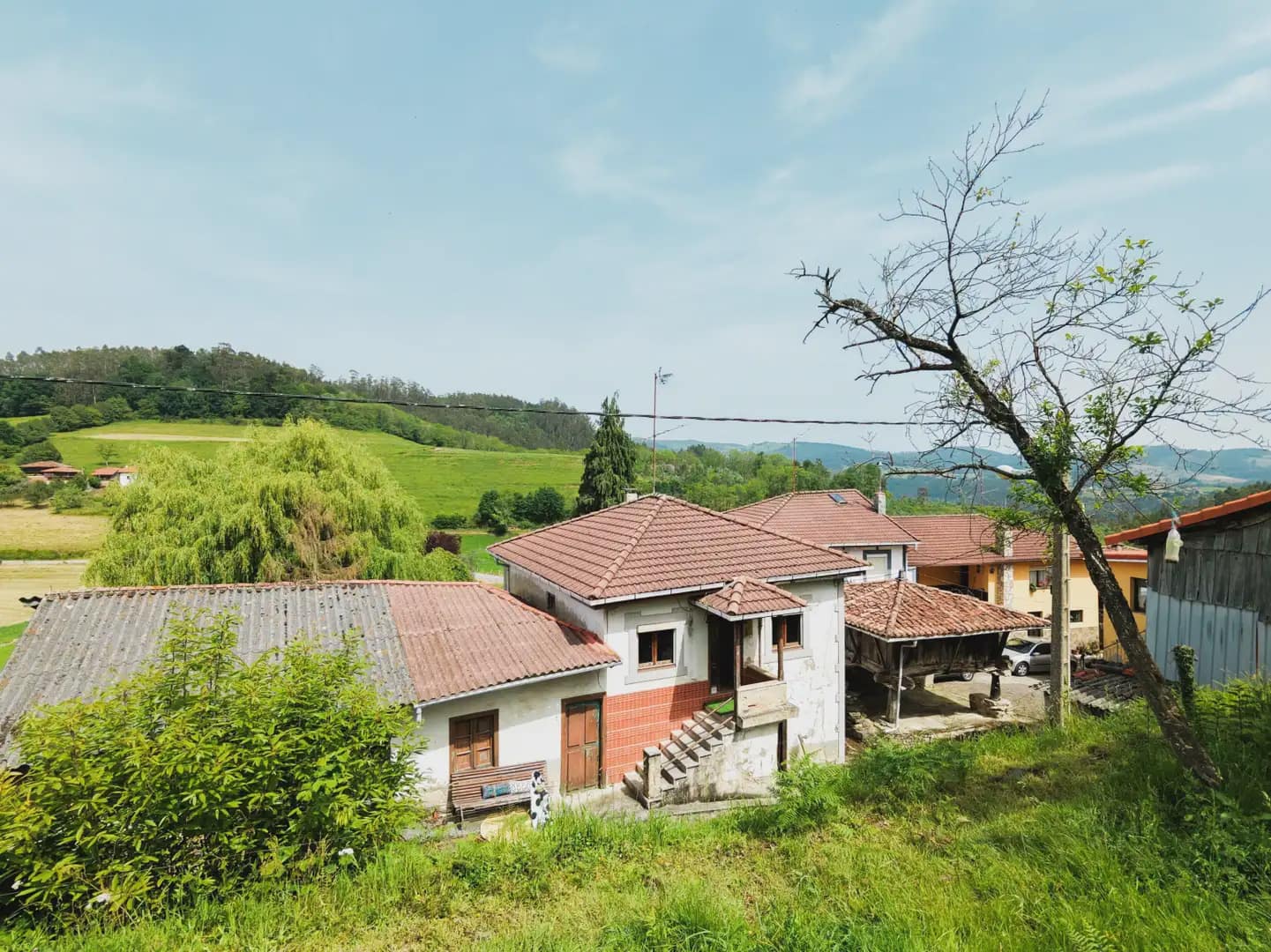 3 slaapkamer Finca/Landhuis te koop in Salas - € 80.000 (Ref: 10038975)