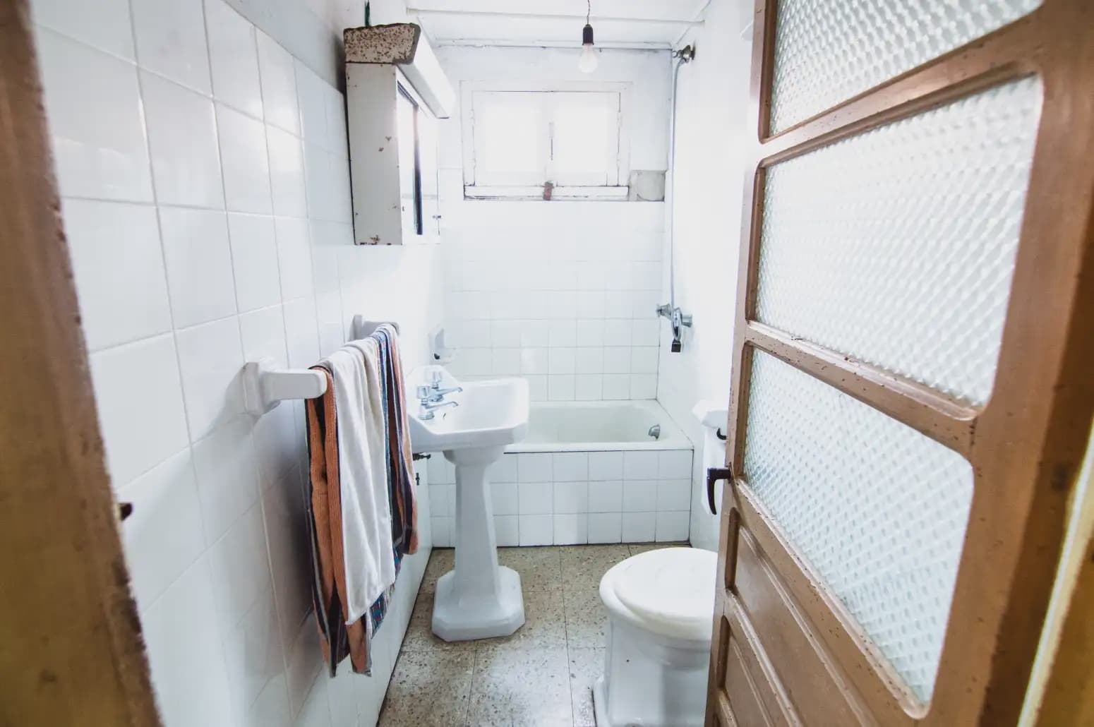 3 slaapkamer Finca/Landhuis te koop in Salas - € 80.000 (Ref: 10038975)