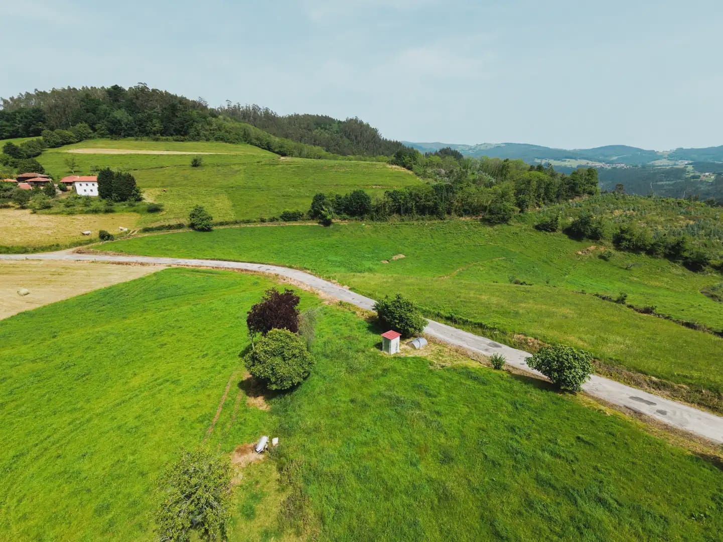 3 slaapkamer Finca/Landhuis te koop in Salas - € 80.000 (Ref: 10038975)