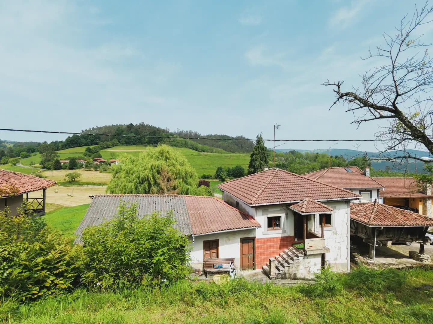 3 slaapkamer Finca/Landhuis te koop in Salas - € 80.000 (Ref: 10038975)