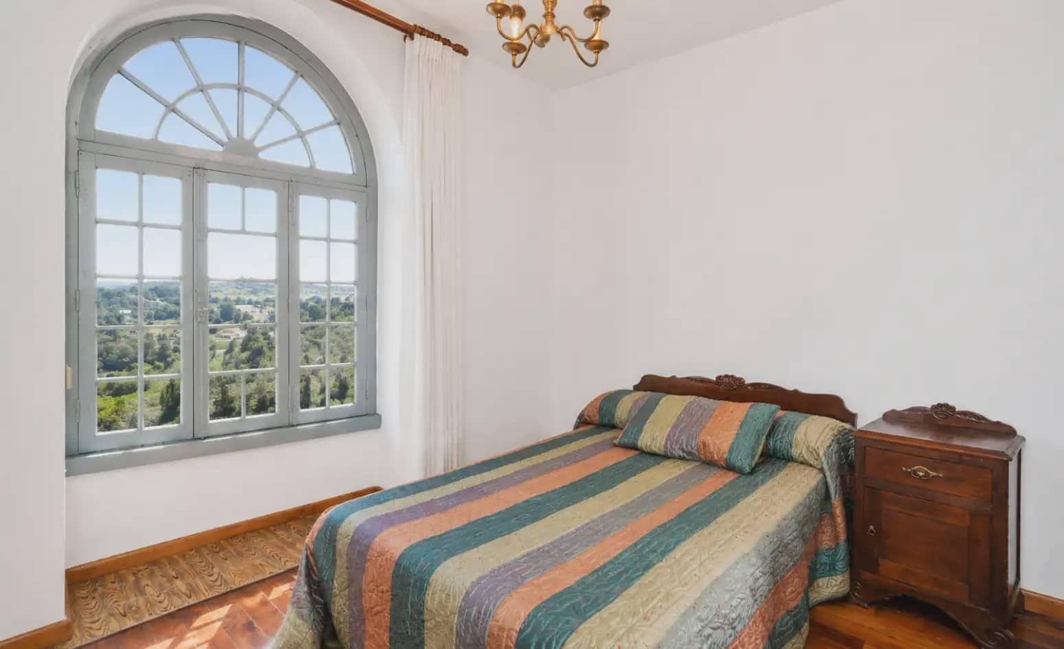 6 camera da letto Villetta Bifamiliare in vendita in Salas - 139.000 € (Rif: 10038977)