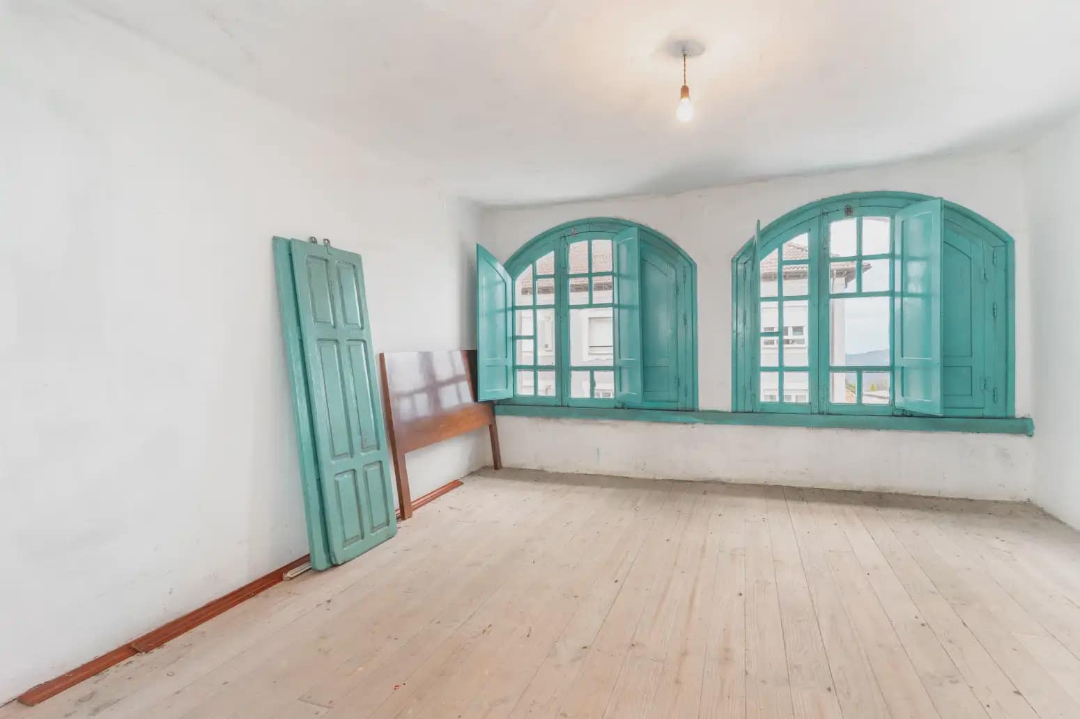 6 camera da letto Villetta Bifamiliare in vendita in Salas - 139.000 € (Rif: 10038977)