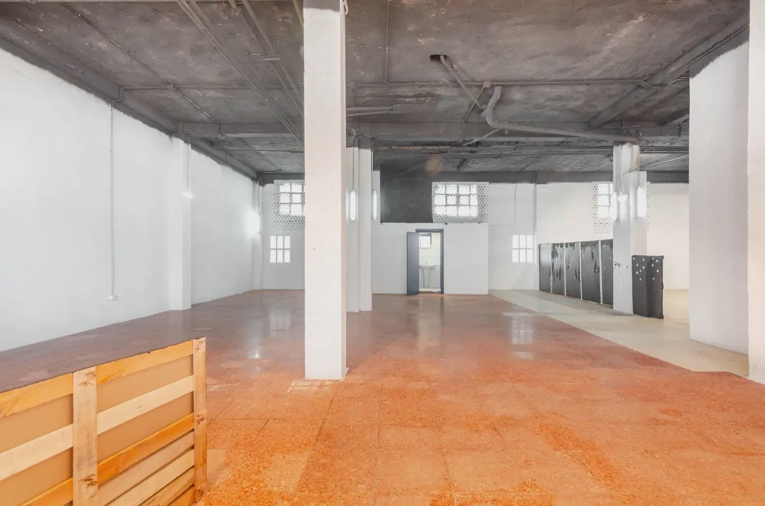 Kommersiell till salu i Oviedo - 199 000 € (Ref: 10038978)