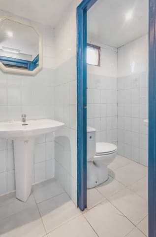 Kommersiell till salu i Centro Urbano, Oviedo - 199 000 € (Ref: 10038978)