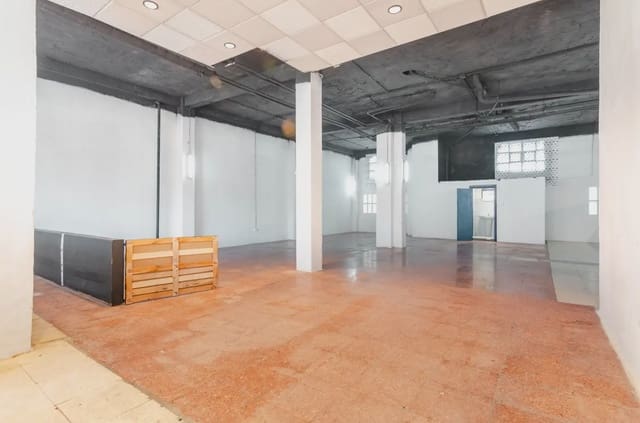 Kommersiell till salu i Centro Urbano, Oviedo - 199 000 € (Ref: 10038978)