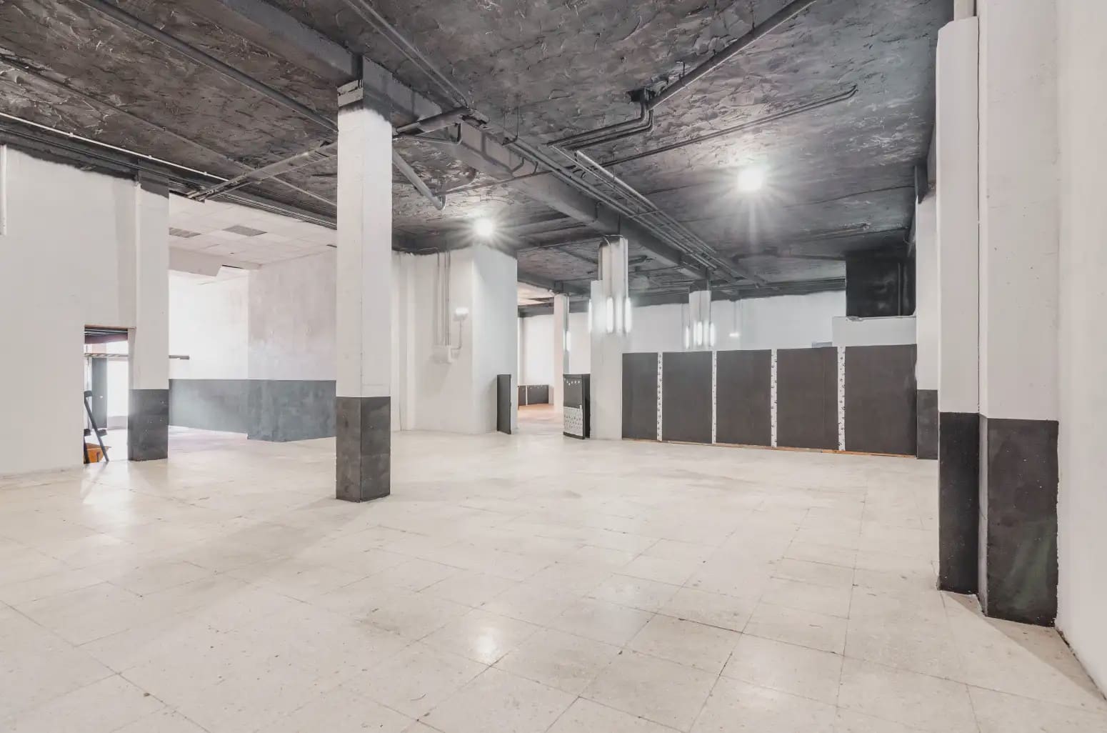 Kommersiell till salu i Oviedo - 199 000 € (Ref: 10038978)
