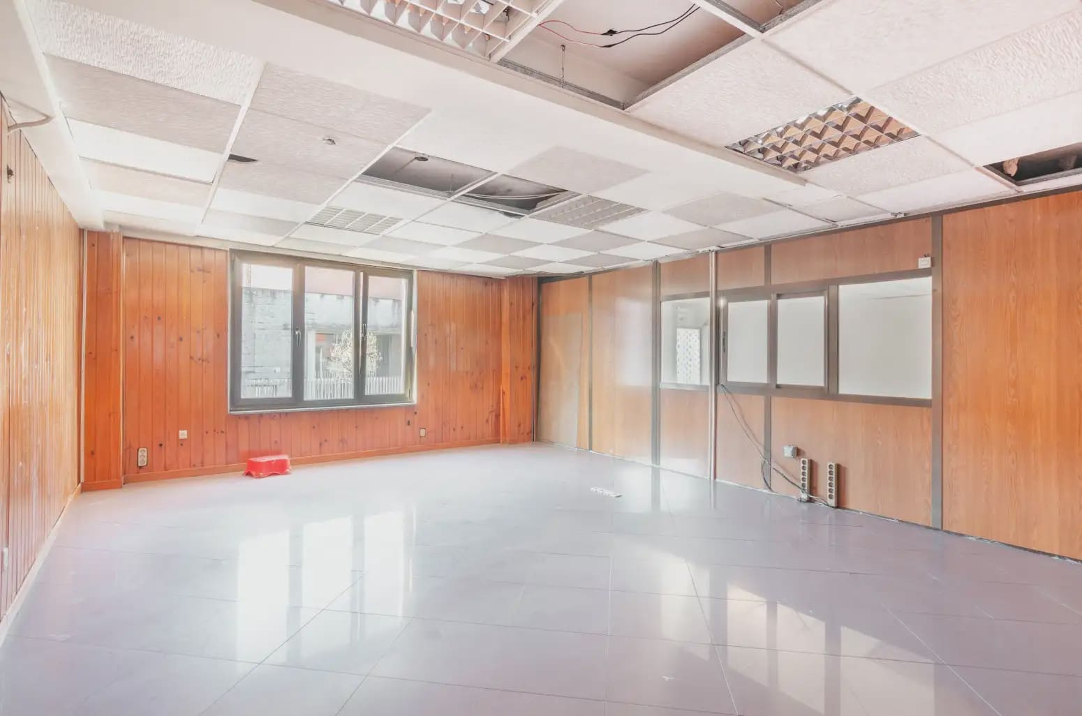 Kommersiell till salu i Oviedo - 199 000 € (Ref: 10038978)