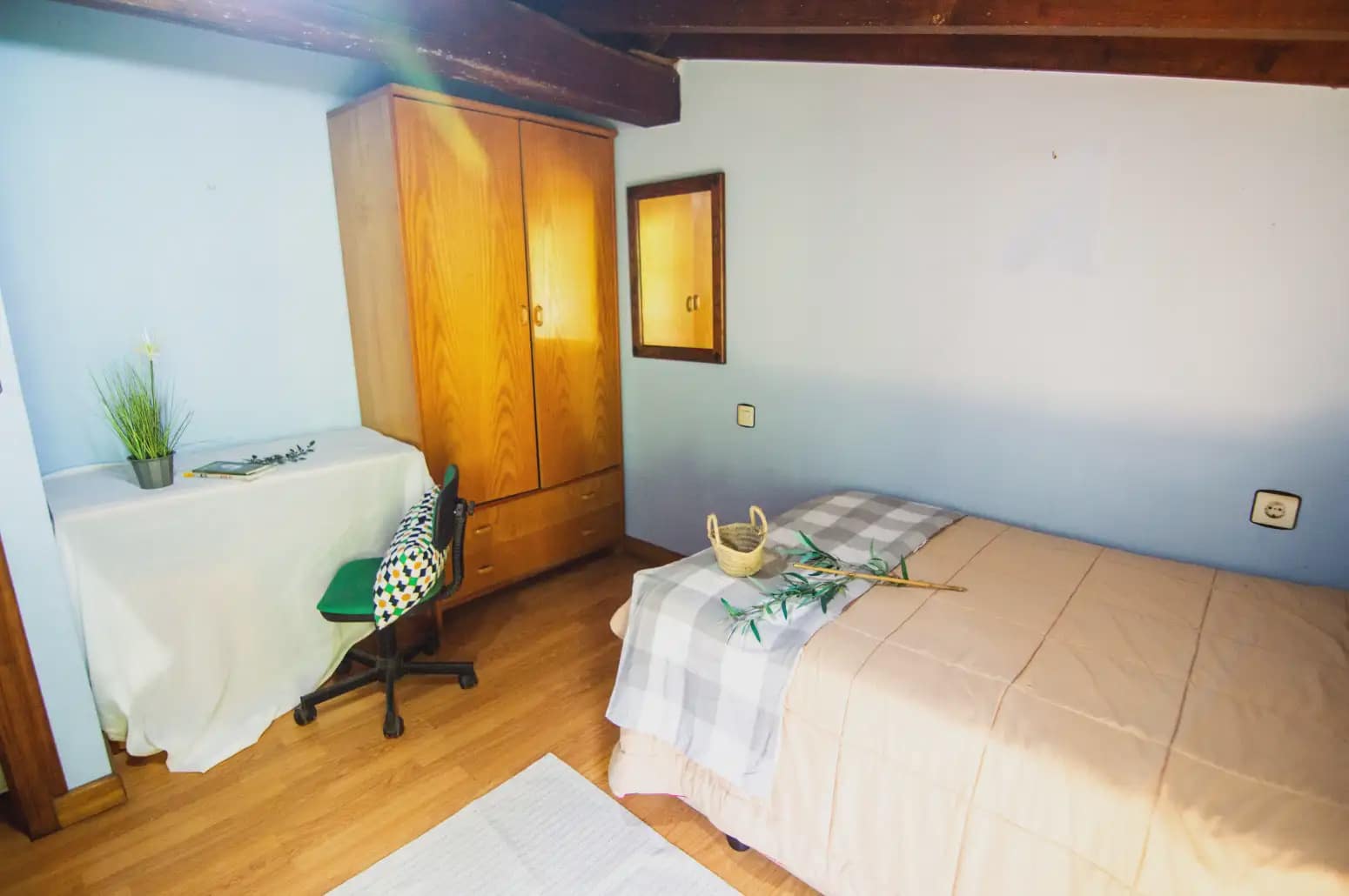 5 bedroom Finca/Country House for sale in Llanes with garage - € 155,000 (Ref: 10038980)