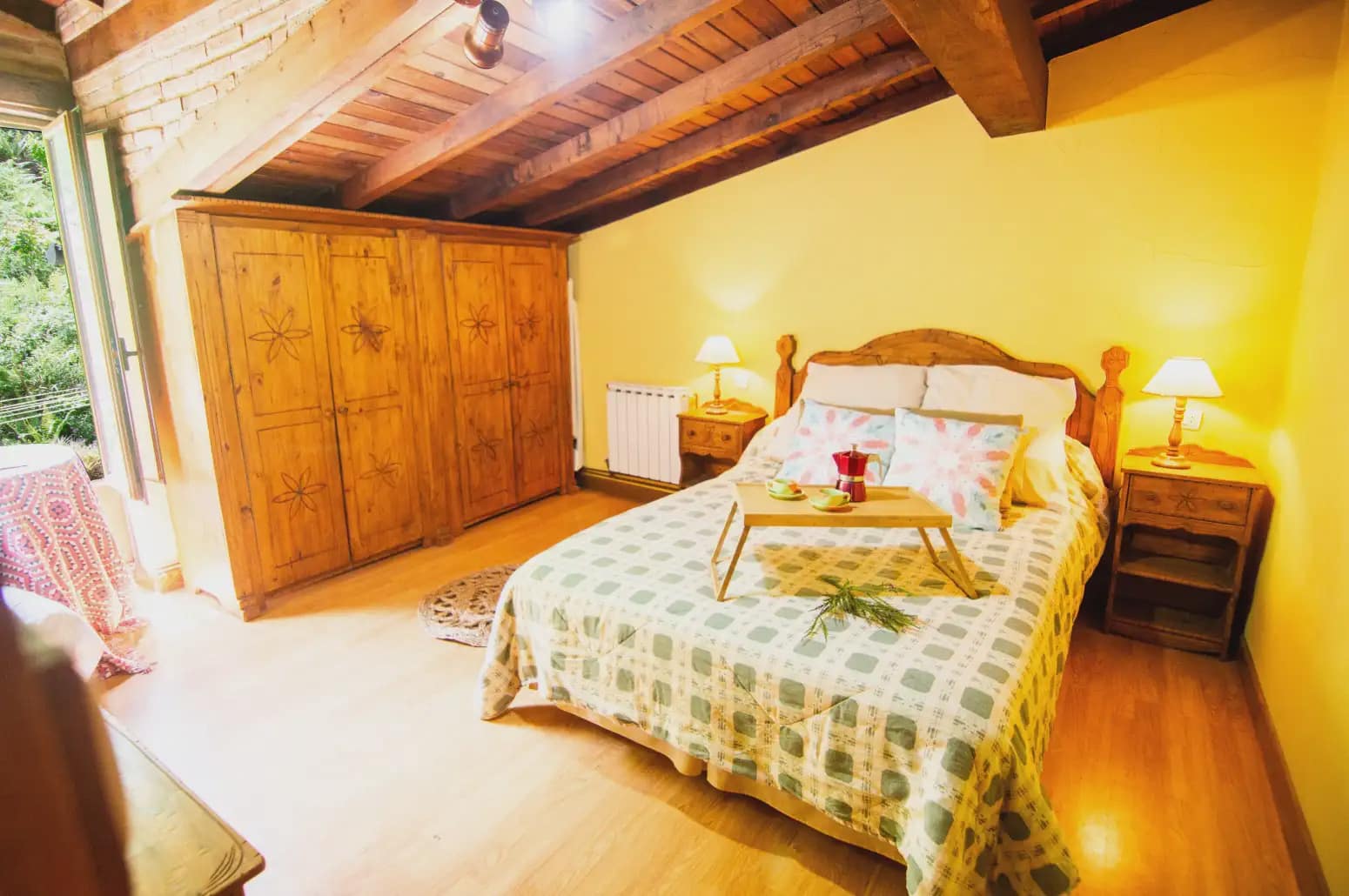 5 bedroom Finca/Country House for sale in Llanes with garage - € 155,000 (Ref: 10038980)