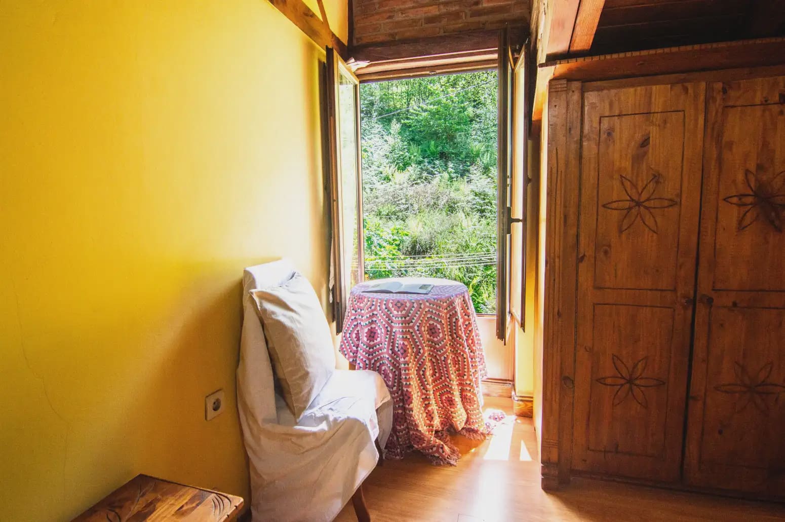 5 bedroom Finca/Country House for sale in Llanes with garage - € 155,000 (Ref: 10038980)
