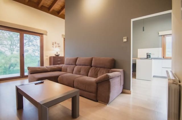 4 soveværelse Villa til salg i Siero med garage - € 440.000 (Ref: 10038981)