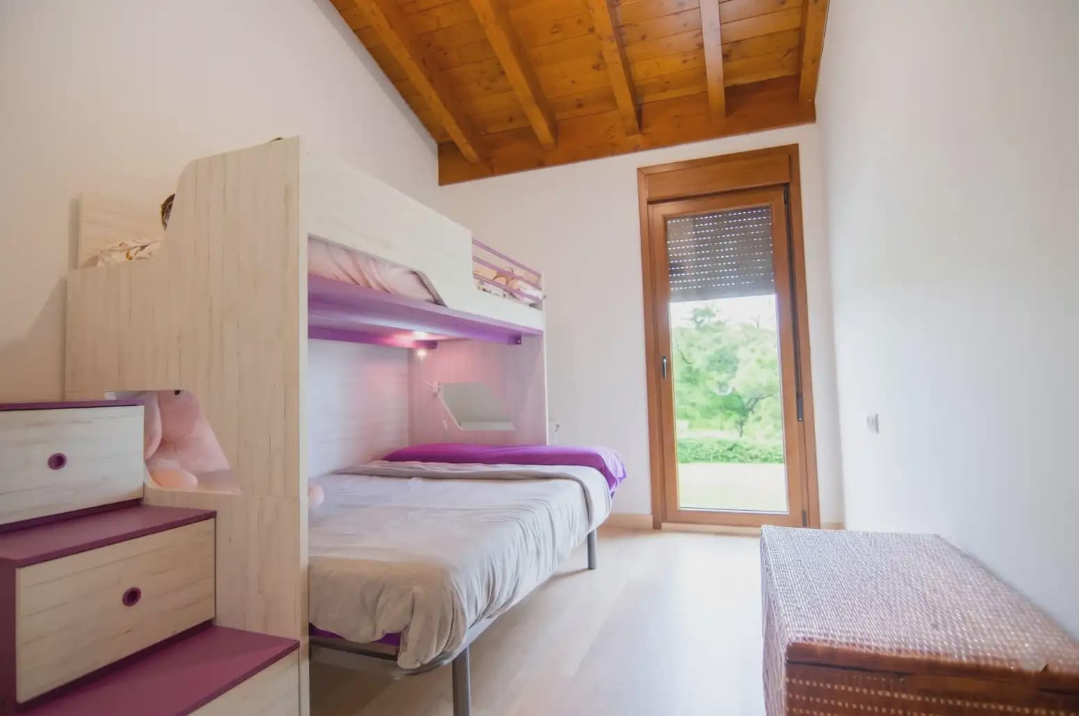 4 soveværelse Villa til salg i Siero med garage - € 440.000 (Ref: 10038981)