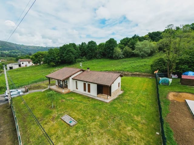 4 soveværelse Villa til salg i Siero med garage - € 440.000 (Ref: 10038981)