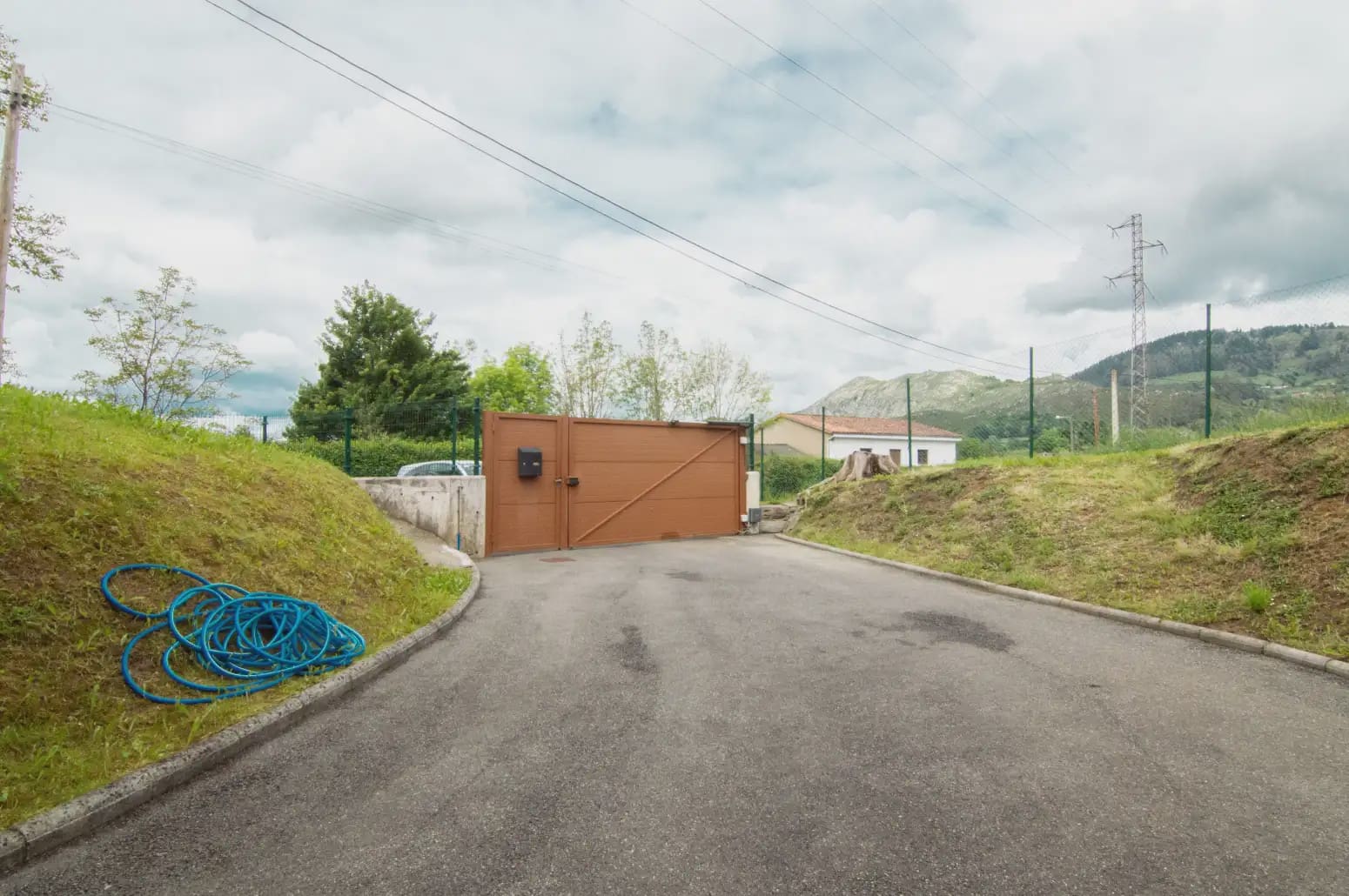 4 soveværelse Villa til salg i Siero med garage - € 440.000 (Ref: 10038981)