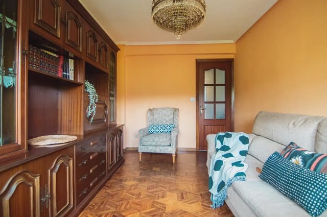 3 quarto Apartamento para venda em Pravia com garagem - 105 000 € (Ref: 10038983)