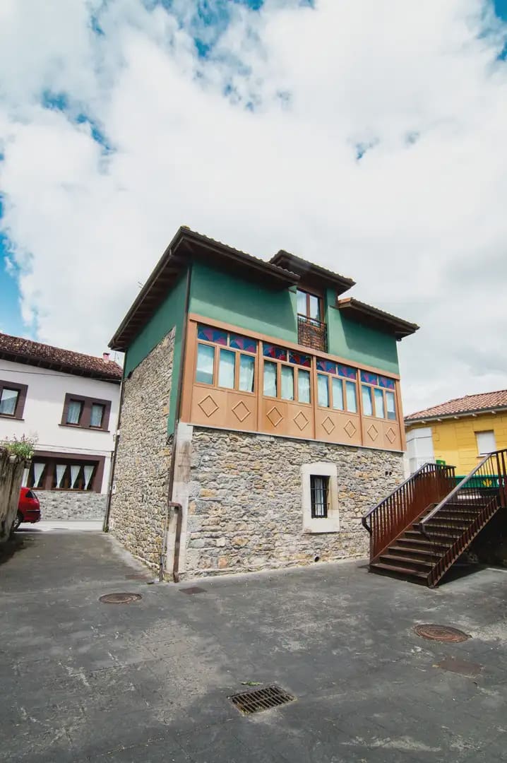 3 slaapkamer Huis te koop in Salas - € 260.000 (Ref: 10038986)