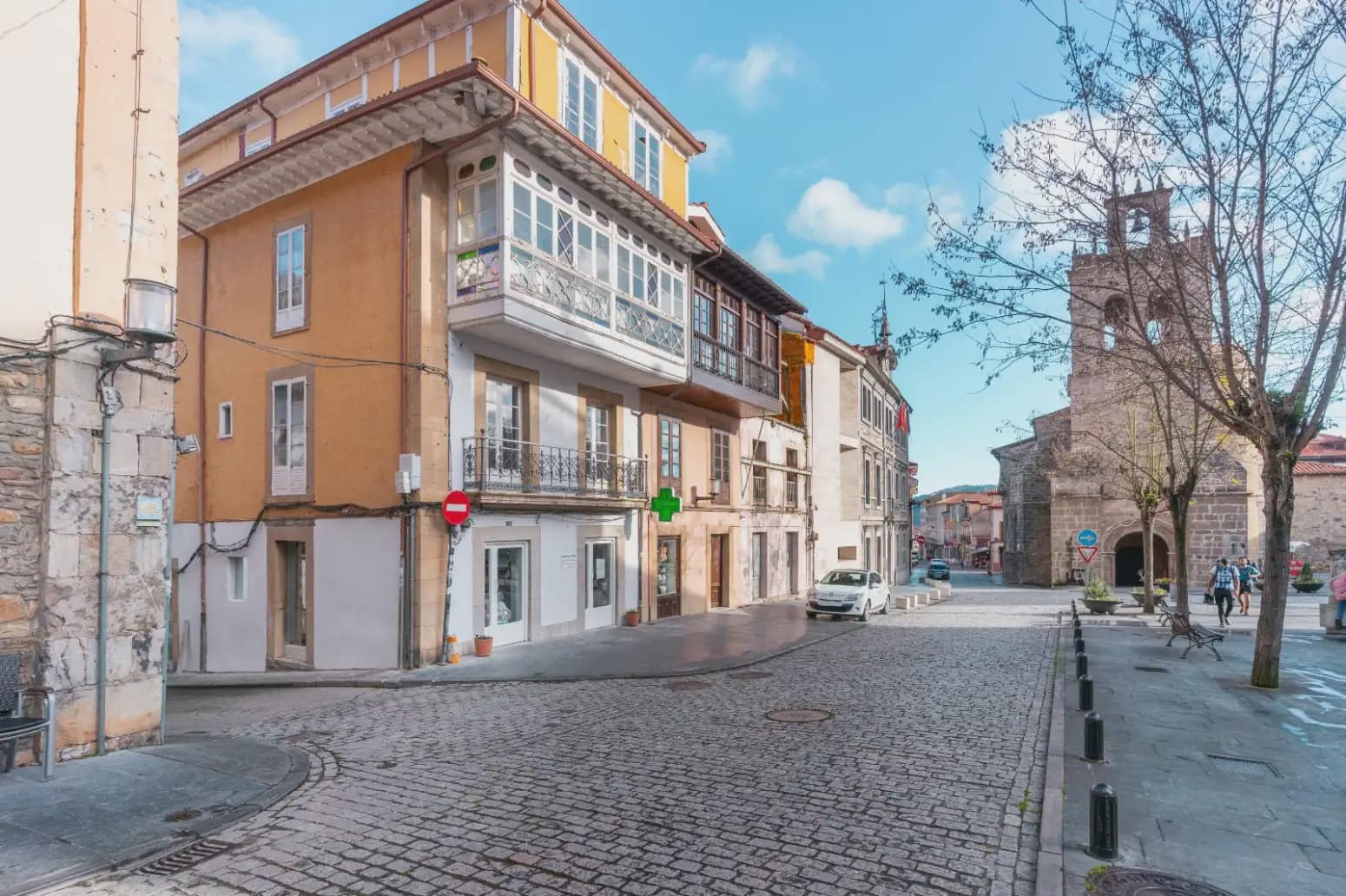 3 slaapkamer Huis te koop in Salas - € 260.000 (Ref: 10038986)