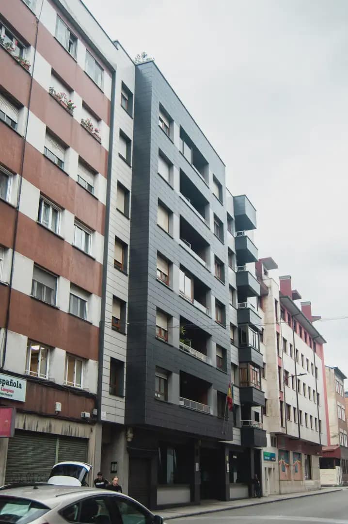 4 soveværelse Lejlighed til salg i Langreo med garage - € 145.000 (Ref: 10038990)