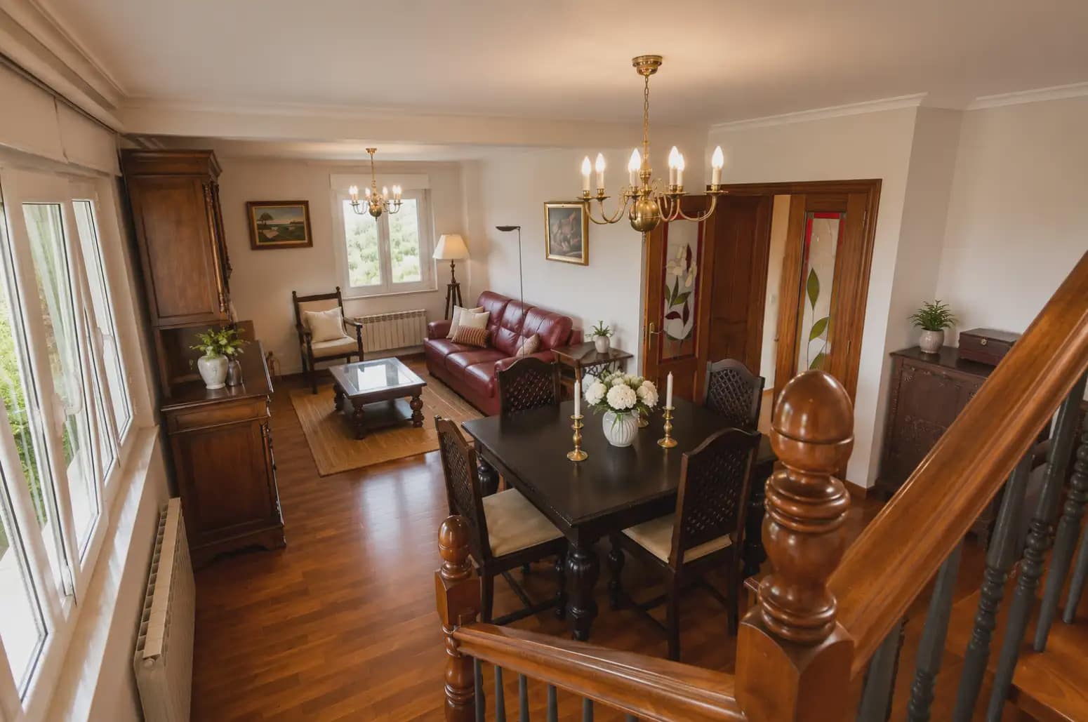 4 bedroom Villa for sale in Oviedo with garage - € 380,000 (Ref: 10038991)