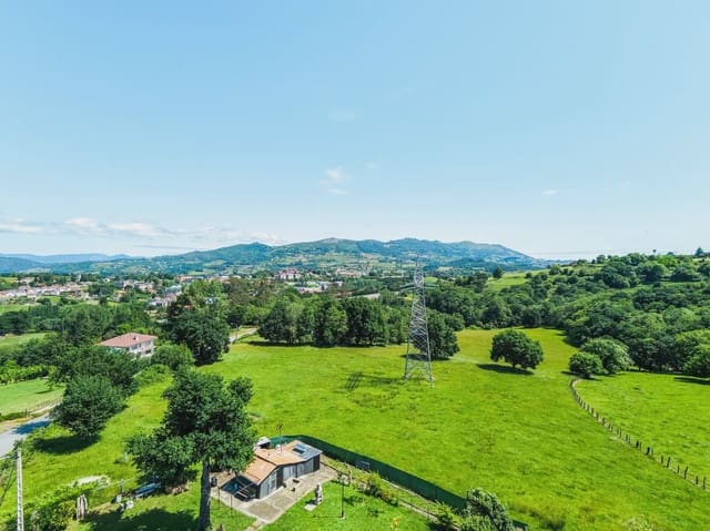 4 soverom Villa til salgs i Oviedo med garasje - € 380 000 (Ref: 10038991)