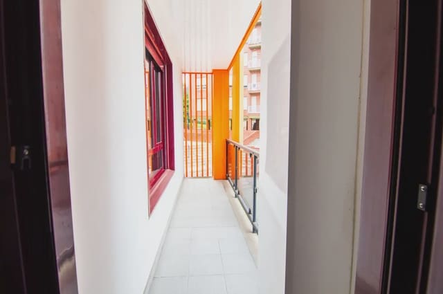 2 soveværelse Lejlighed til salg i Centro Urbano, Oviedo med garage - € 239.000 (Ref: 10038992)