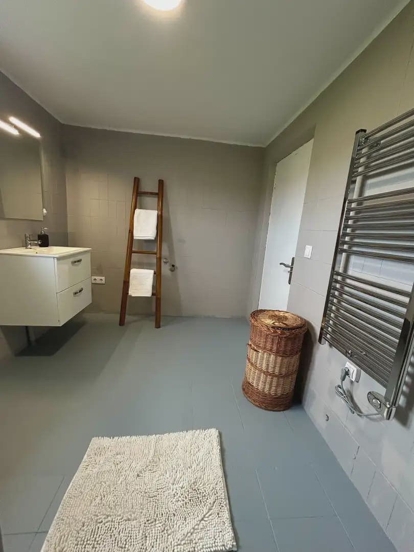 7 soverom Finca/Herregård til salgs i Gozon med garasje - € 735 000 (Ref: 10038995)